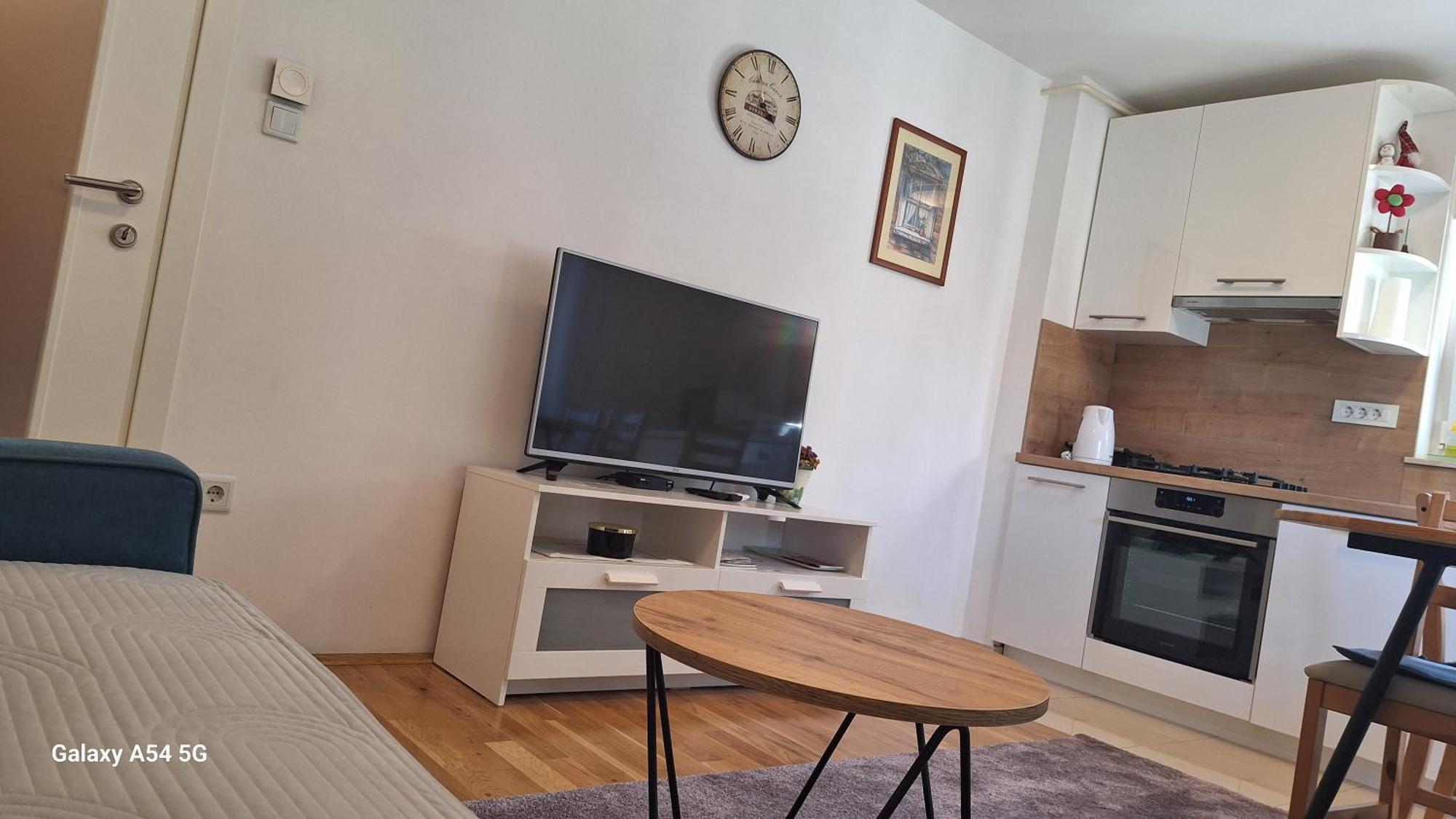 Apartment Silvia Zagreb Buitenkant foto