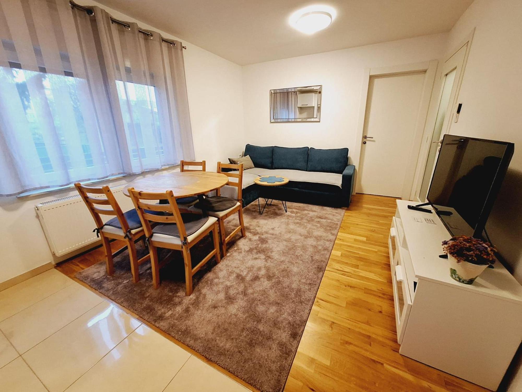 Apartment Silvia Zagreb Buitenkant foto